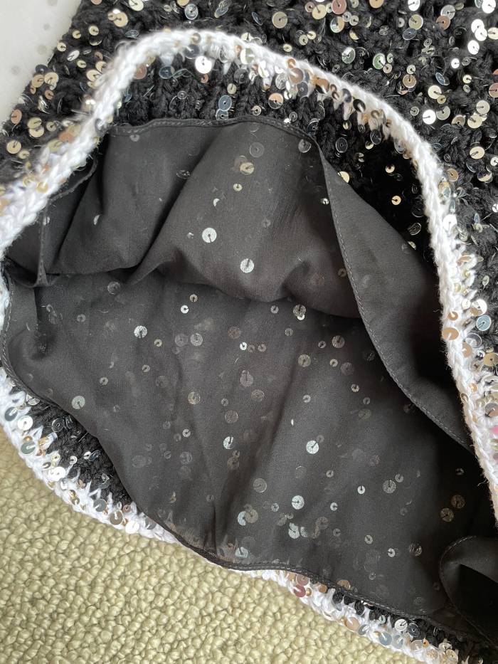 Chanel Sequined Knitted Shorts #379720