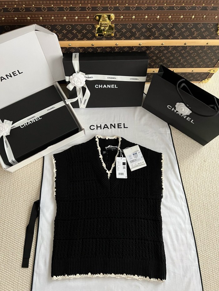 CHANEL Pullover Cotton Short Skirt Silk #379623