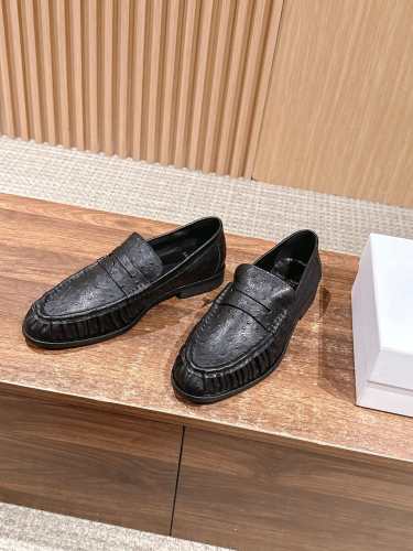 Saint Laurent Yves Men's Pleated Loafers #379880