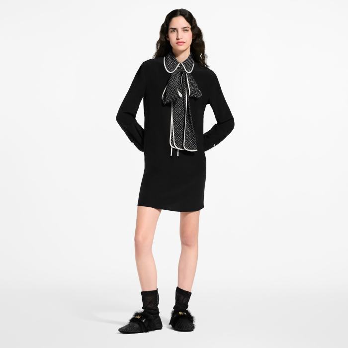 LOUIS VUITTON Monogram Collar Long-Sleeved Dress #379936