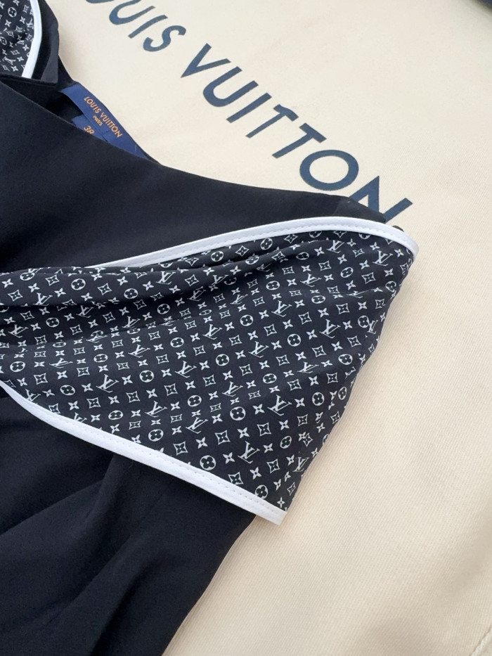 LOUIS VUITTON Monogram Scarf Skirt #379937