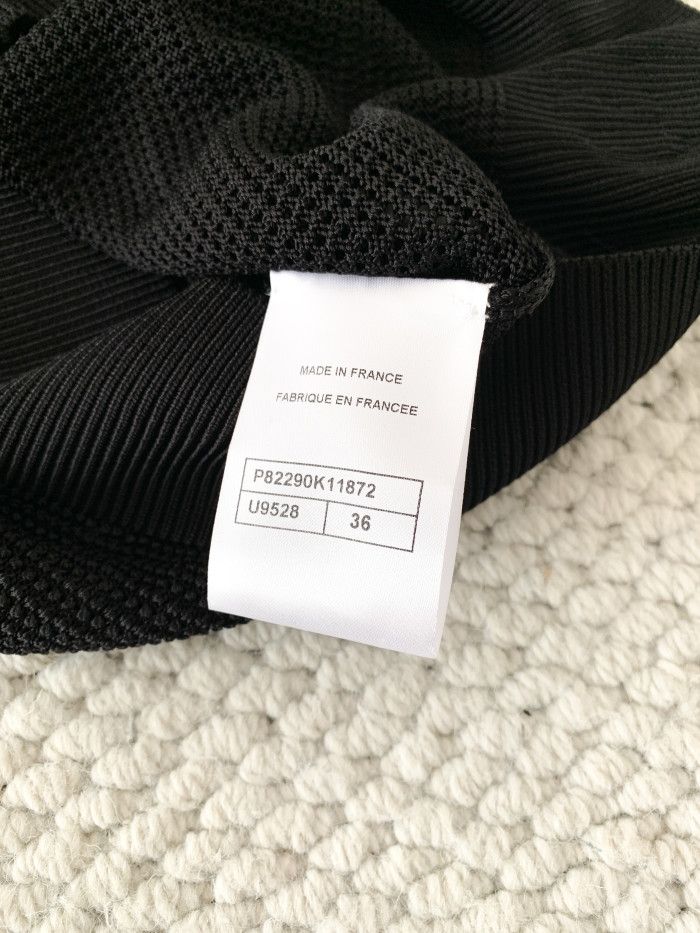 Chanel Knitted Fashion Suspenders #380036
