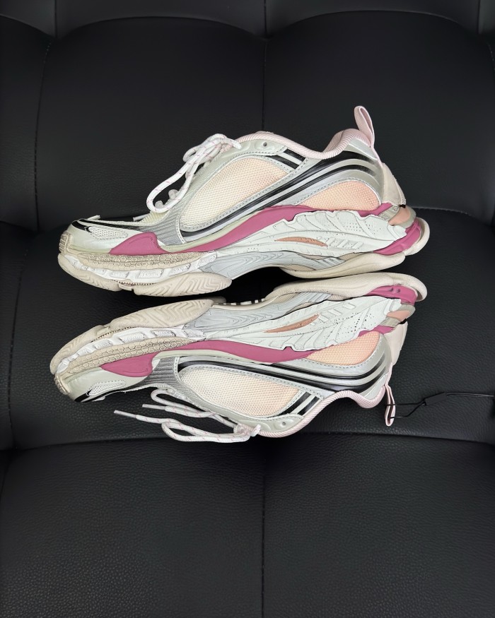 Balenciaga Triple S.2 Gradient Sneaker #379181