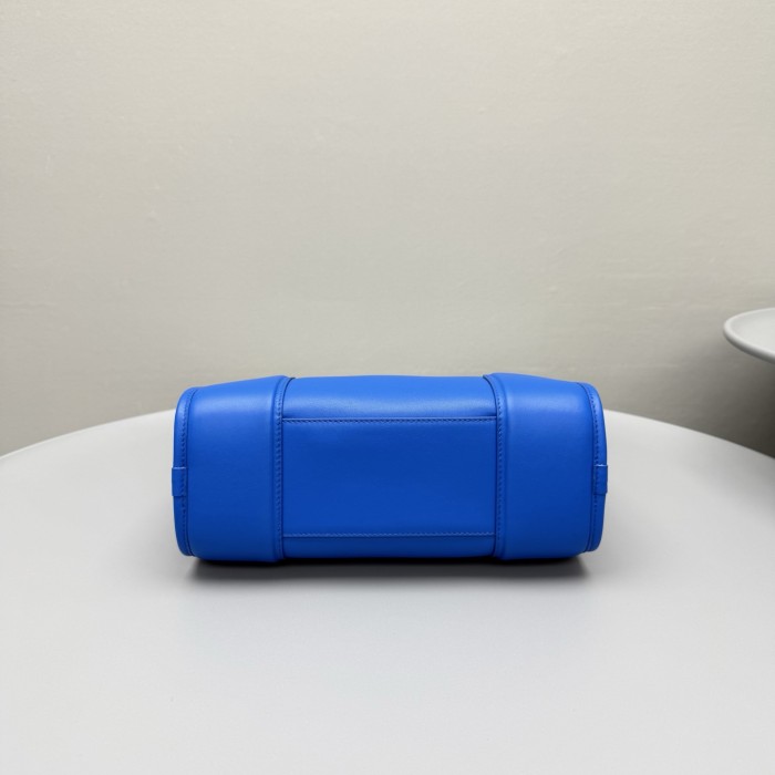 LOEWE Small Amazona 180 Bag in Soft Calfskin #380145