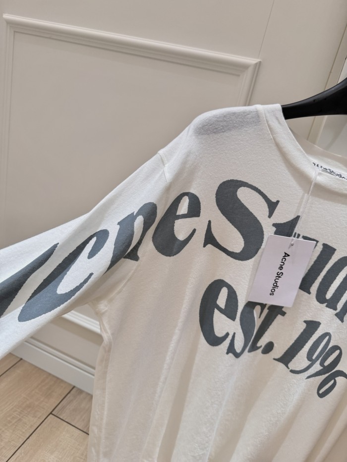 Acne Studios Relaxed Fit Graphic T-shirt #380134