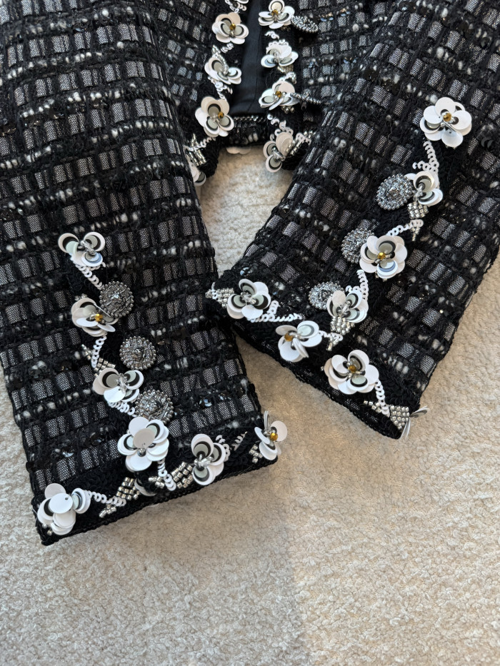 Chanel Black and White Tweed Texture Jacket#330746