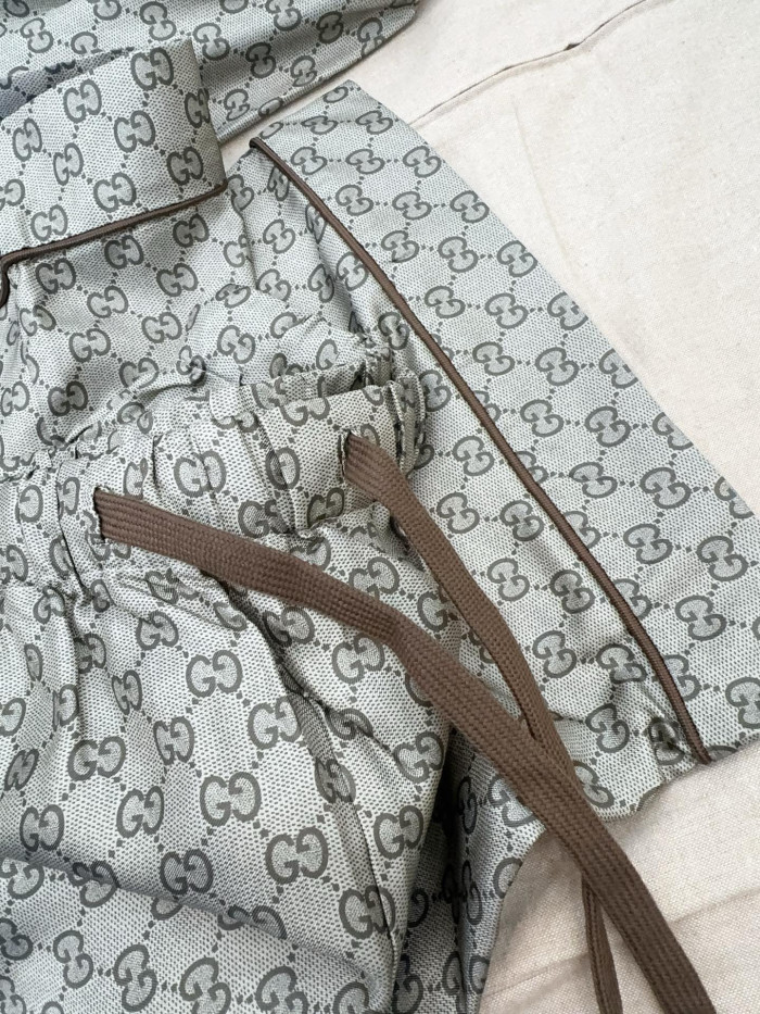 GUCCI Printed Silk Twill Leisure Pants Shirt in Beige and Dark Brown #381179