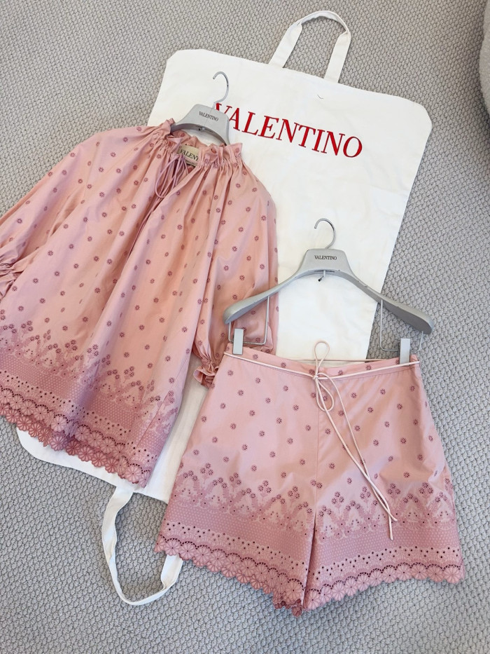 Valentino Sangallo Lace Top Shorts With Fleurs Ajours Margheritine Pattern for Woman in Pink #381095