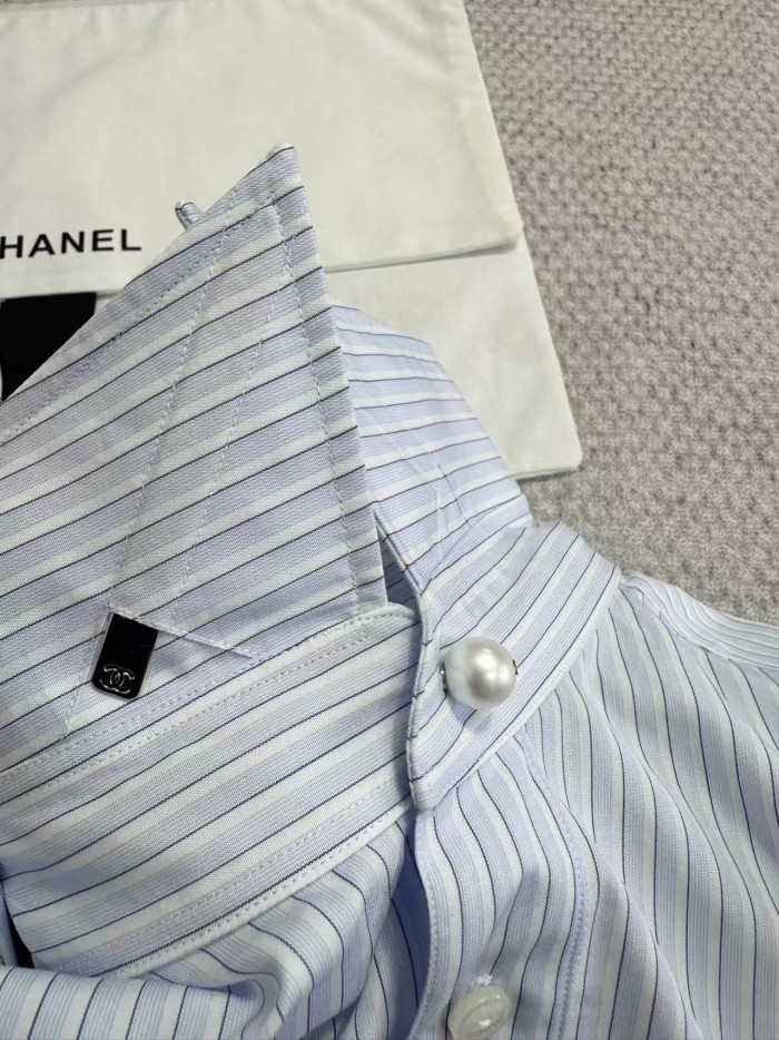 Chanel Top-quality Version Long-sleeved Shirt Cotton Poplin Blue White #381261