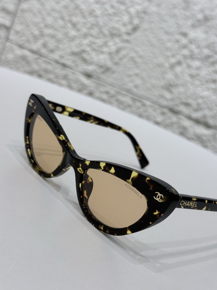 Chanel Sunglasses Cat Eye Sunglasses Acetate #381365