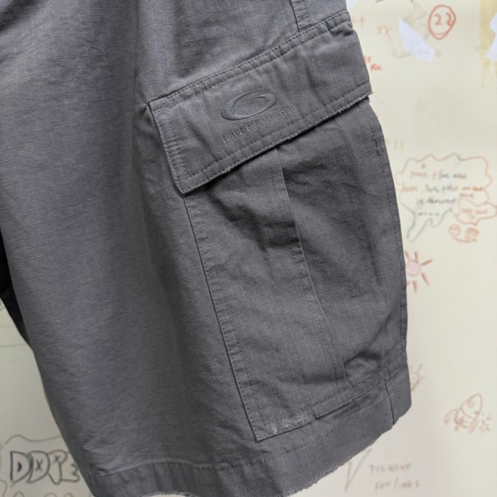 Balenciaga Zip Fly Dirty Effect Cargo Shorts #381524