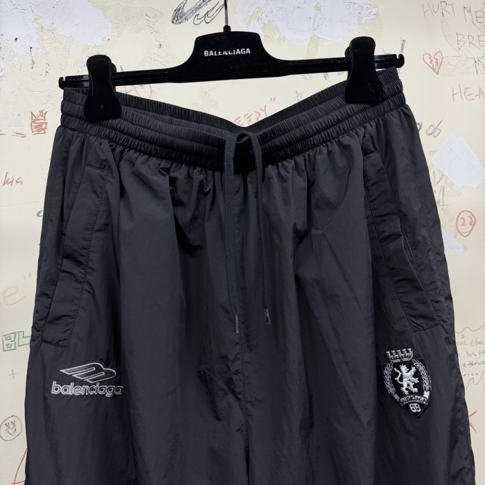 Balenciaga Men's 3b Football Tracksuit Jacket Football Baggy Sweatpants in Black #381569