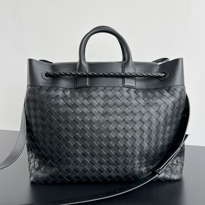 Bottega Veneta Men's Andiamo Voyager #382060