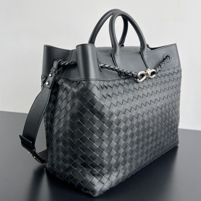 Bottega Veneta Men's Andiamo Voyager #382060