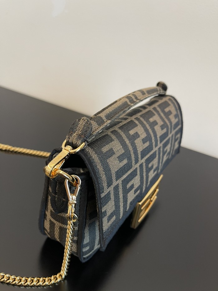 FENDI  Baguette Handbags #381872