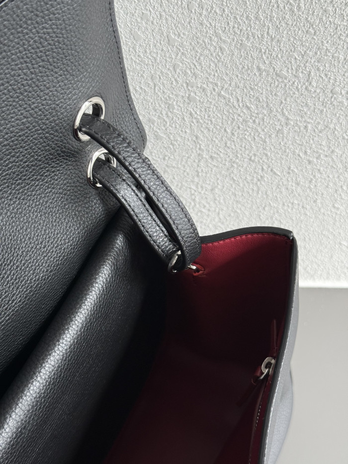 Chanel Matthieu Blazy Handbags #382041