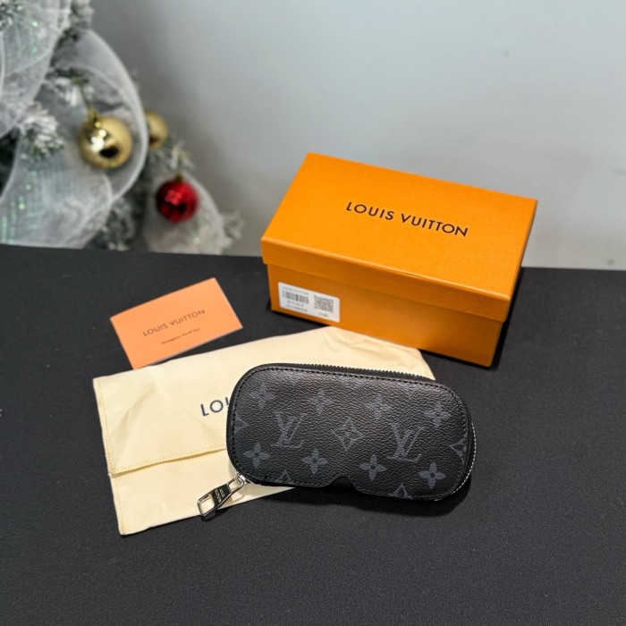  LOUIS VUITTON LV x TM Monogram Multicolor Sunglasses Pouch GI1287 G11540#382093