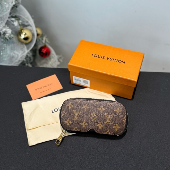  LOUIS VUITTON LV x TM Monogram Multicolor Sunglasses Pouch GI1287 G11540#382093