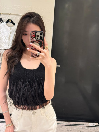 Chanel Top-quality Version Feather Vest #316257