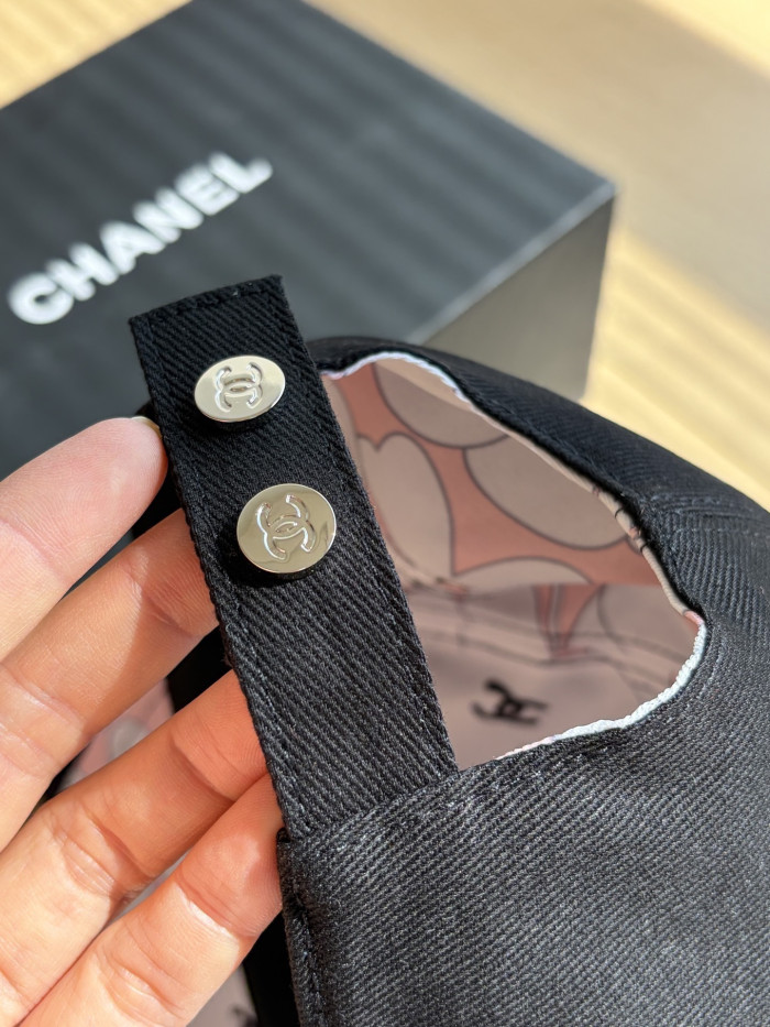 Chanel Peaked Cap #382254