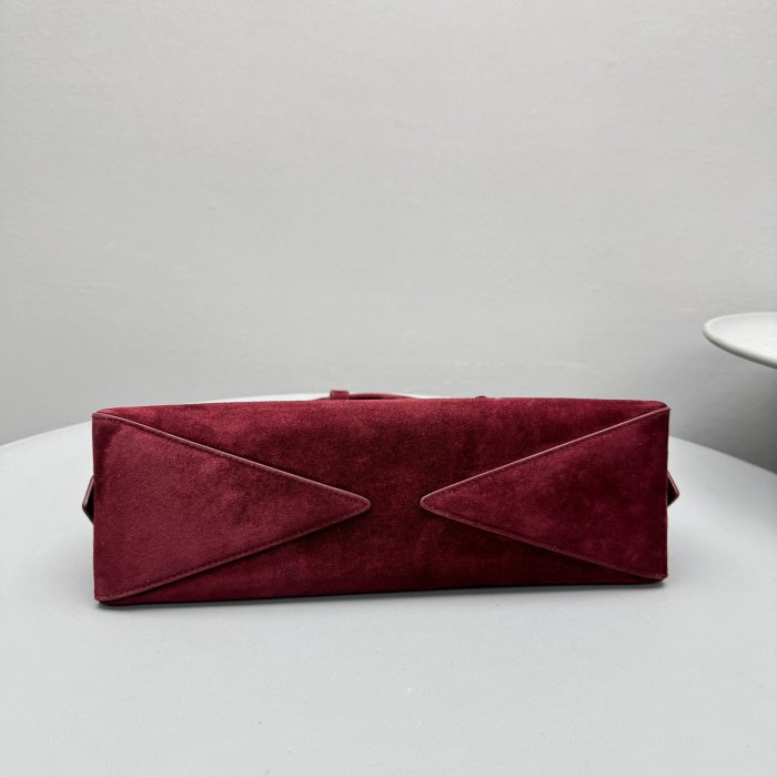 Alaïa Raspberry Le Teckel Medium Bag in Nubuck #320545