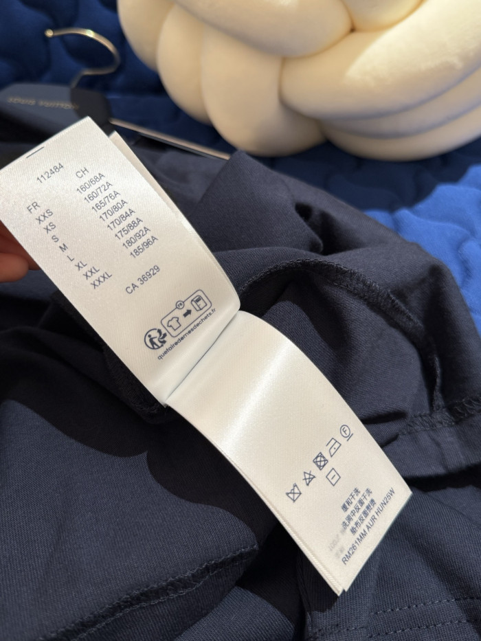 LOUIS VUITTON Denim Signature T-Shirt #382194