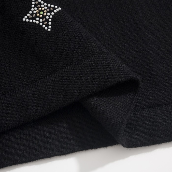 LOUIS VUITTON Embellished Short-Sleeved Crewneck #382494