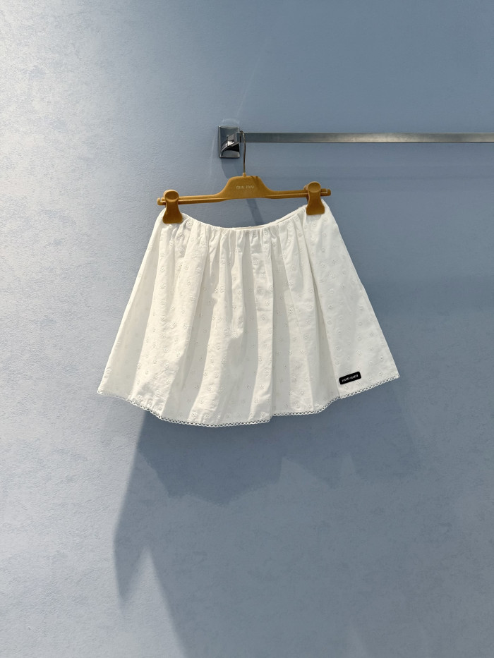 MiuMiu White Slubbed Eyelet Poplin Skirt #382548