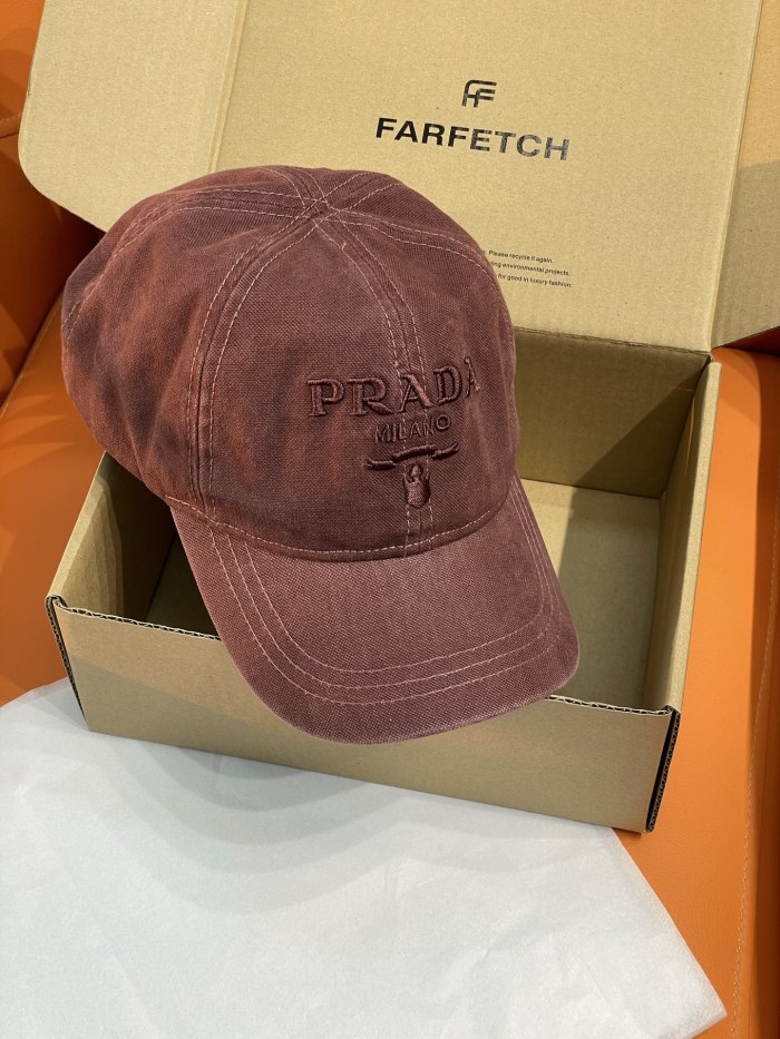 PRADA Burgundy Canvas Baseball Cap #382807