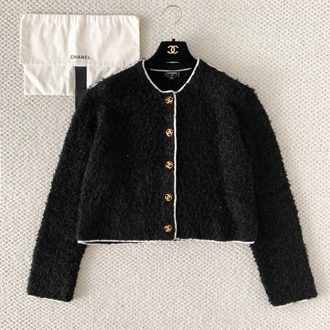 Chanel Black Knitted Tweed Short Jacket #382965