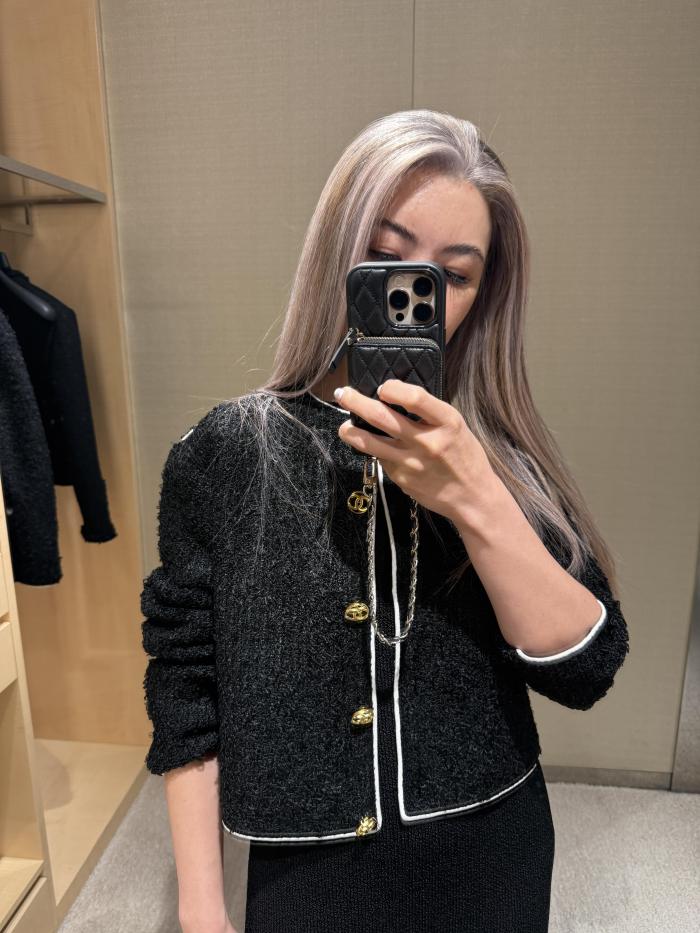 Chanel Black Knitted Tweed Short Jacket #382965