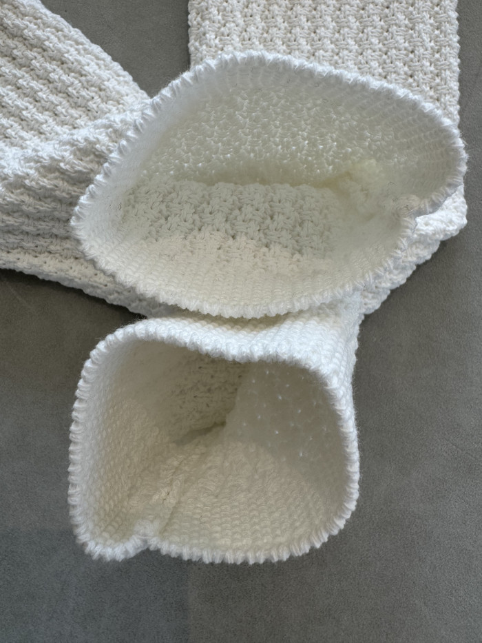 Chanel White Knitted Cardigan #383046