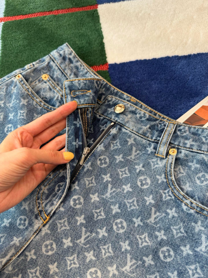 LOUIS VUITTON Monogram Denim Shorts #383034