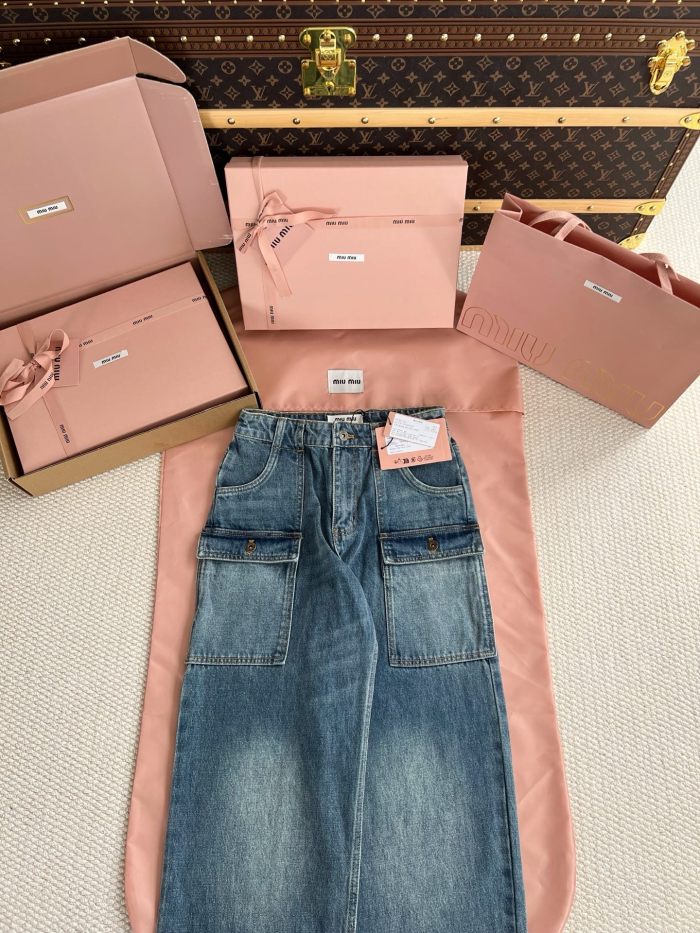 MiuMiu Multi-pocket Jeans #379631