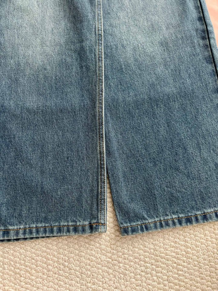 MiuMiu Multi-pocket Jeans #379631