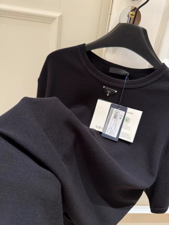 PRADA Black Cotton T-shirt #383567