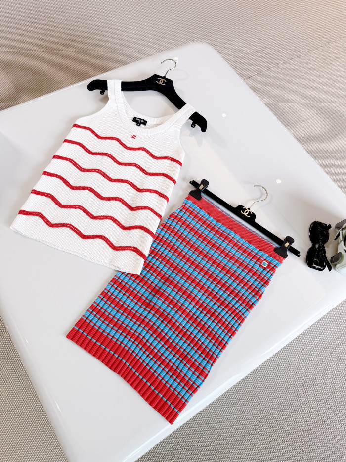 CHANEL Top and Skirt Cotton Red Turquoise #383620