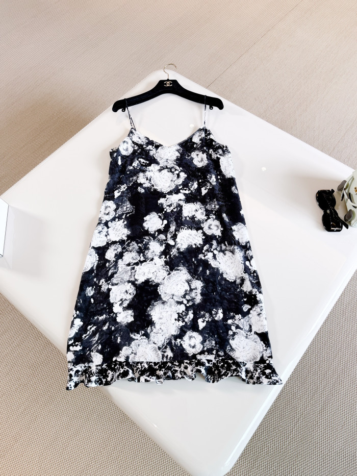 CHANEL Dress Printed Silk Jacquard White Black #383718