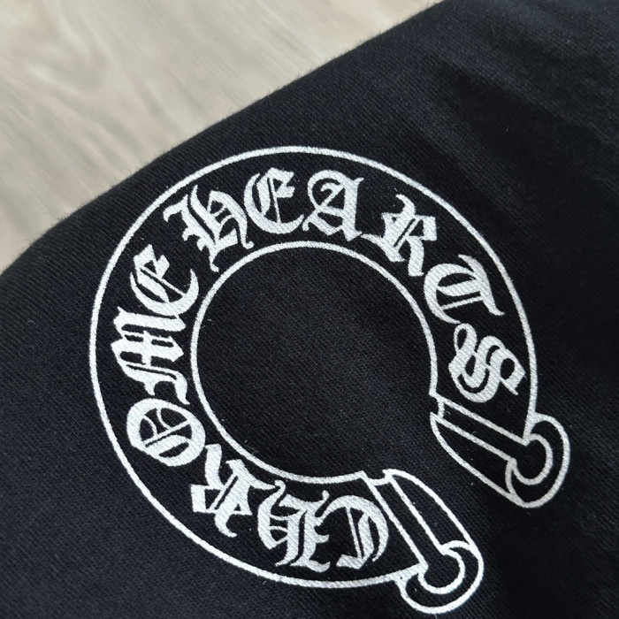 Chrome Hearts V-neck Three Elements Short Sleeves #381575