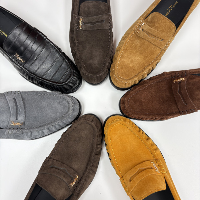 Saint Laurent LE LOAFER Supple in Suede in Brown #383805