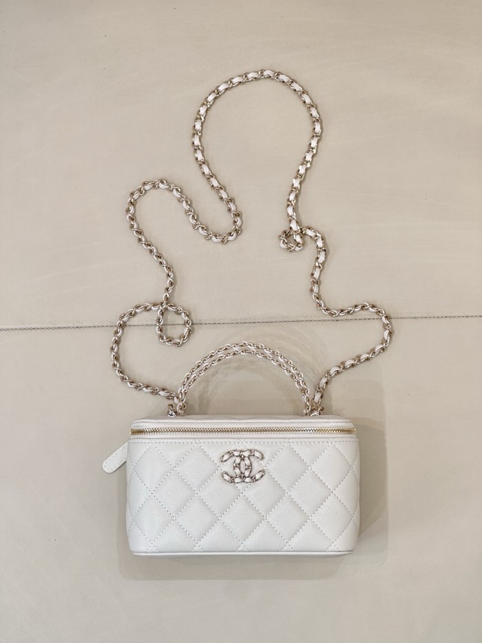 CHANEL Long Vanity With Chain Grained Shiny Calfskin Gold-tone Metal White #383847