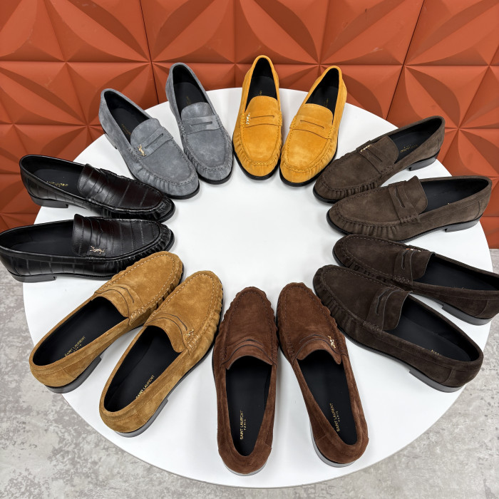 Saint Laurent LE LOAFER Supple in Suede in Brown #383805
