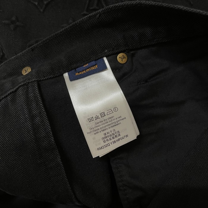 Louis Vuitton Embossed Jeans Shorts #304431
