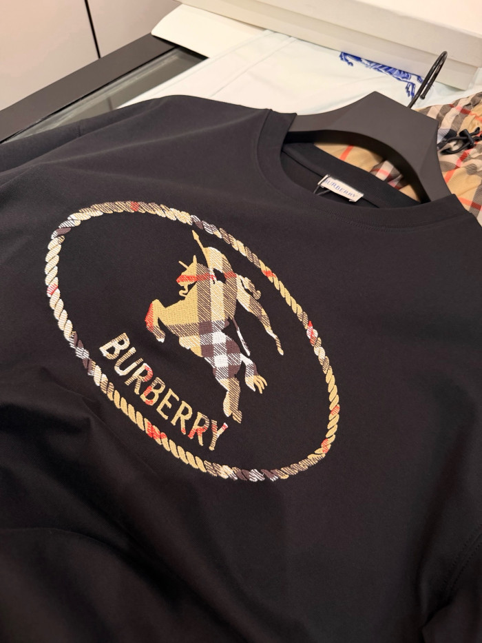 Burberry Check Knight Stamp Cotton T-shirt #383970