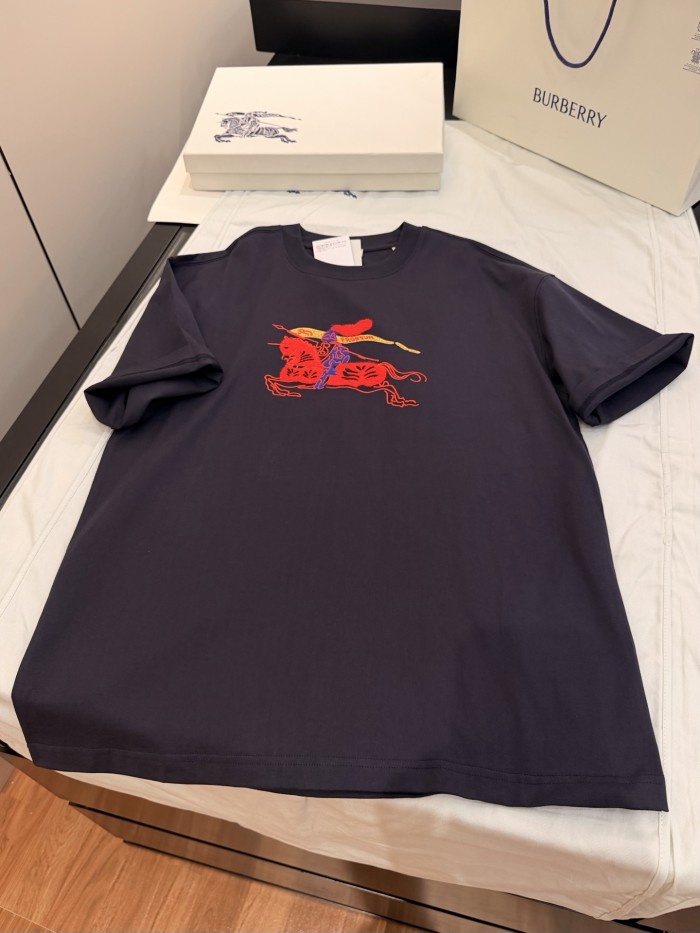Burberry Knight Cotton T-shirt in Limestone #383980