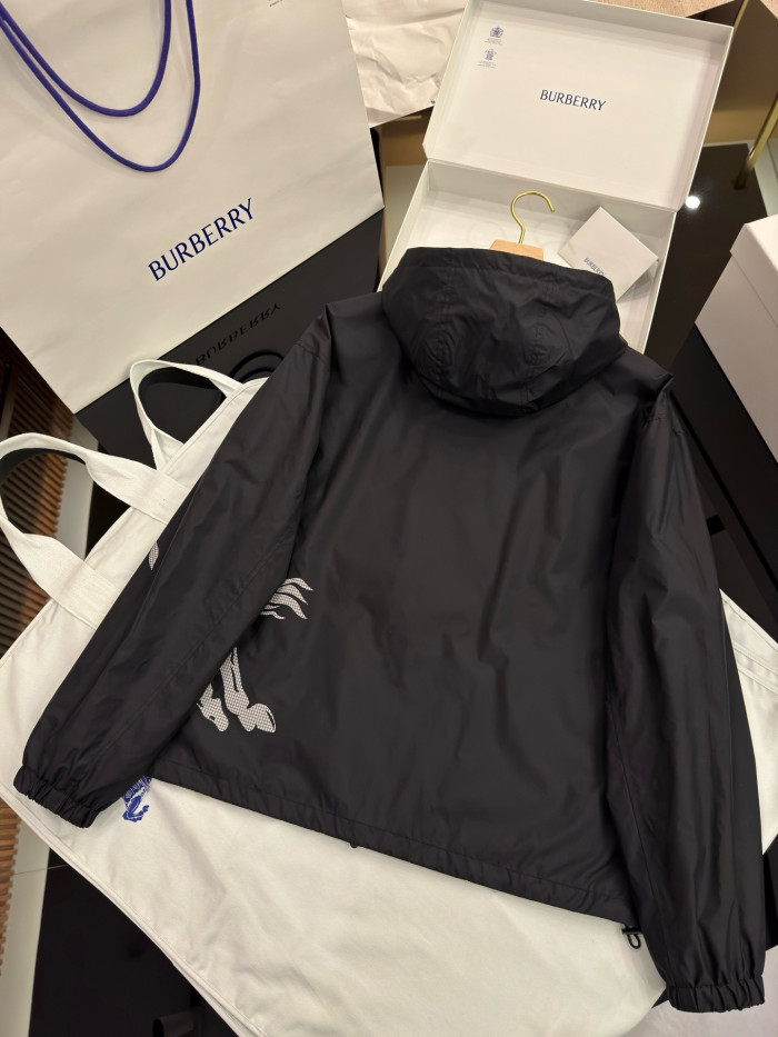 Burberry Lightweight Hooded Jacket #383981