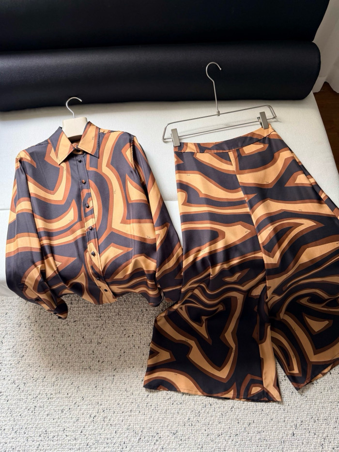 PUCCI Labirinto Print Silk Shirt and Trousers #384048