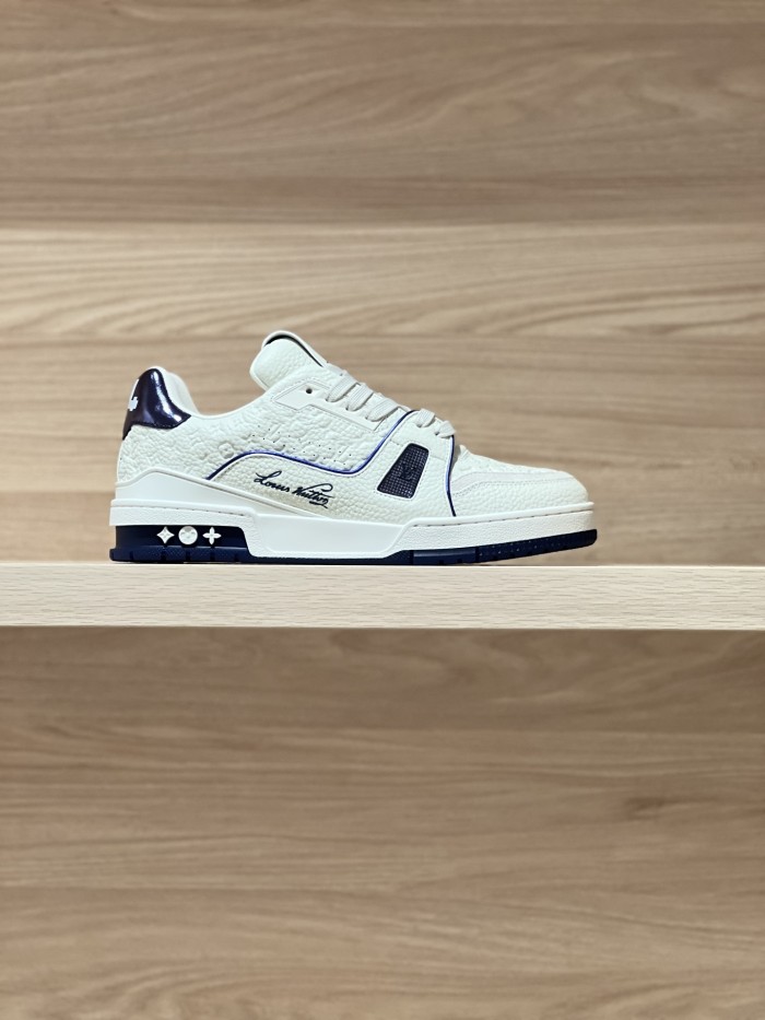 LOUIS VUITTON LV Trainer Sneaker #384200