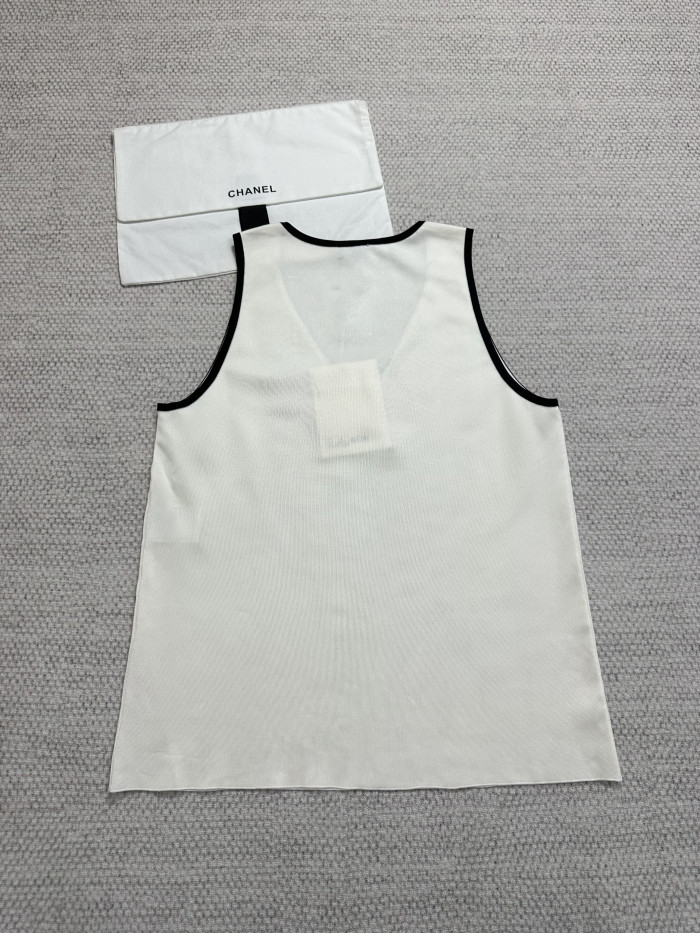 CHANEL Top Silk Black White #384296