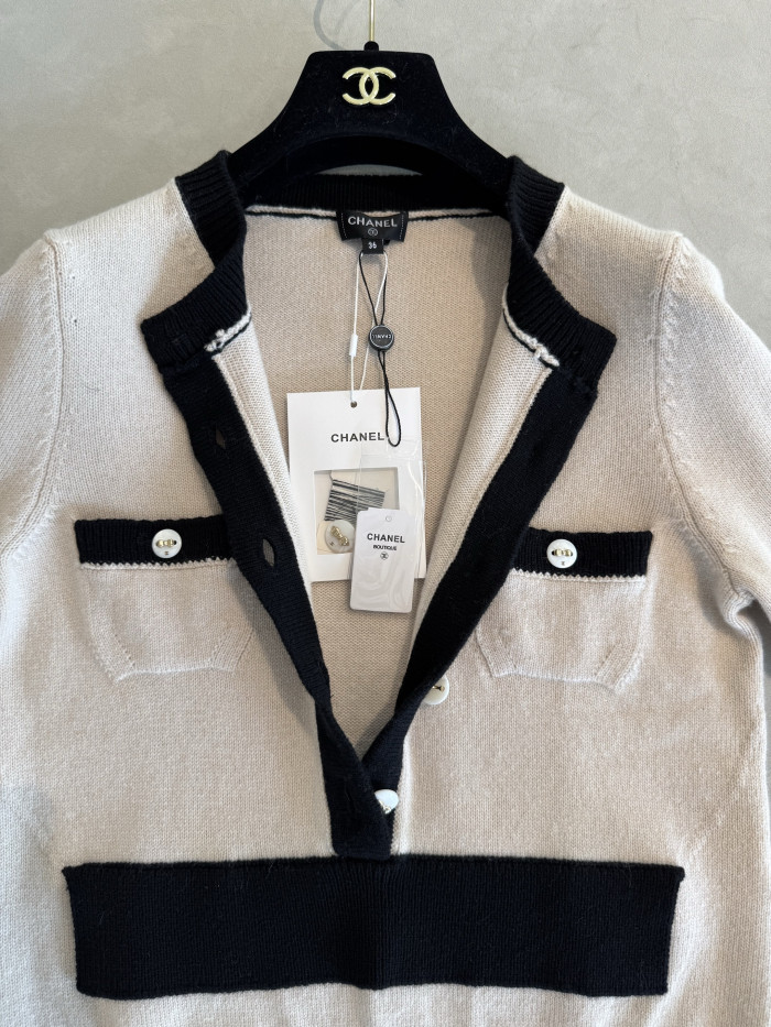 Chanel Sweater Cashmere Light Beige Black #384325